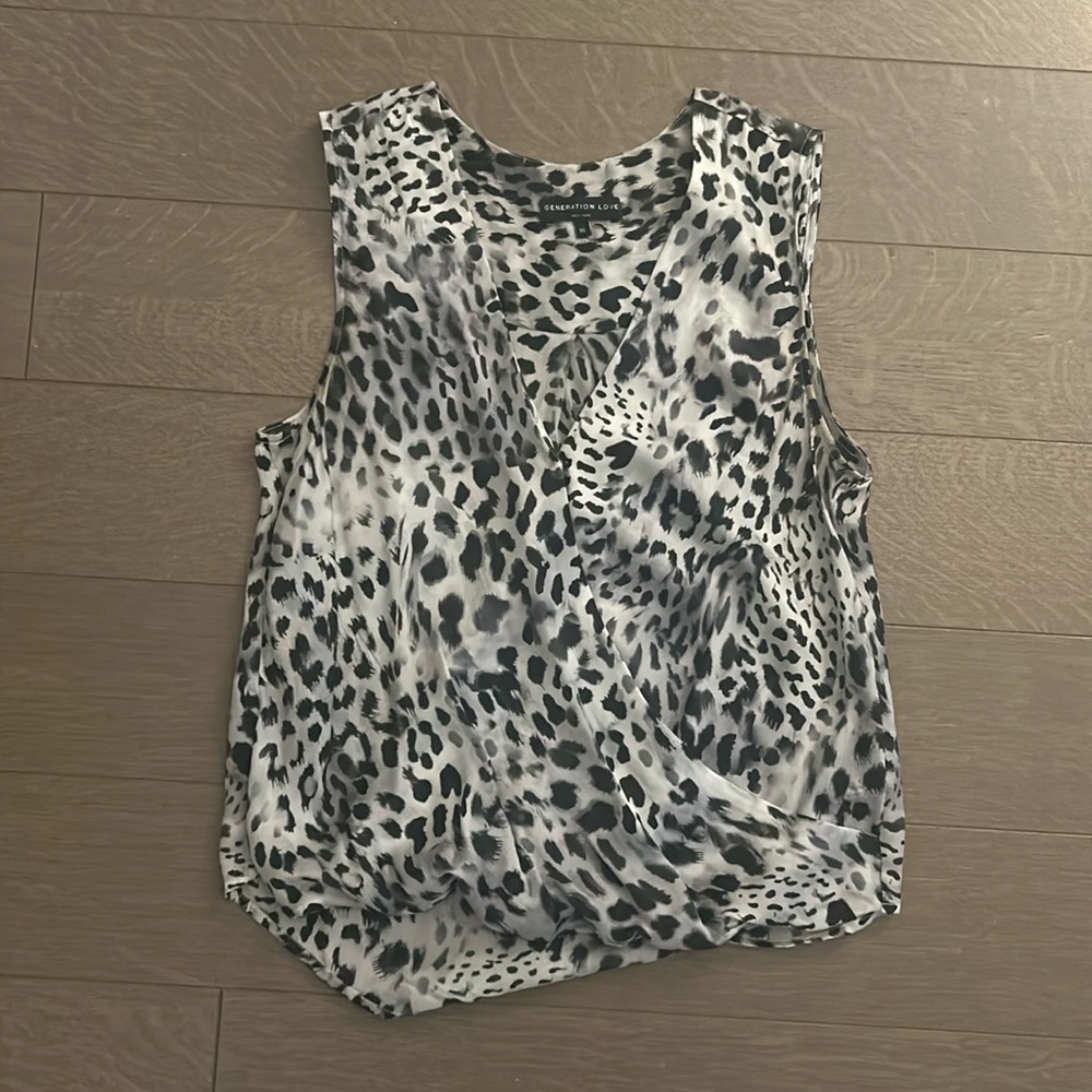 Generation Love cheetah blouse size XS